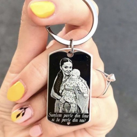 Cadouri personalizate de Paste - Breloc placuta Army 50mm personalizat gravura cu poza si mesaj – Suntem parte din tine si tu parte din noi