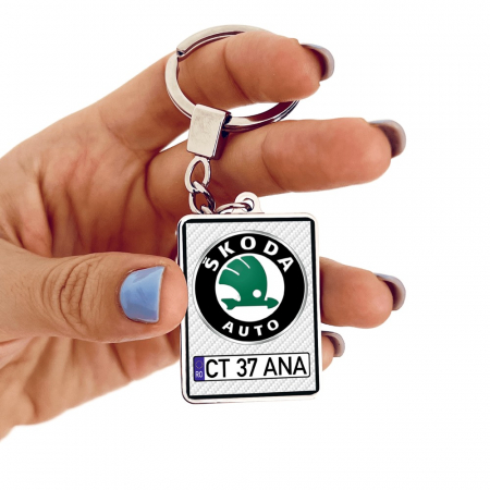 Breloc personalizat auto - Breloc SKODA personalizat cu numarul masinii