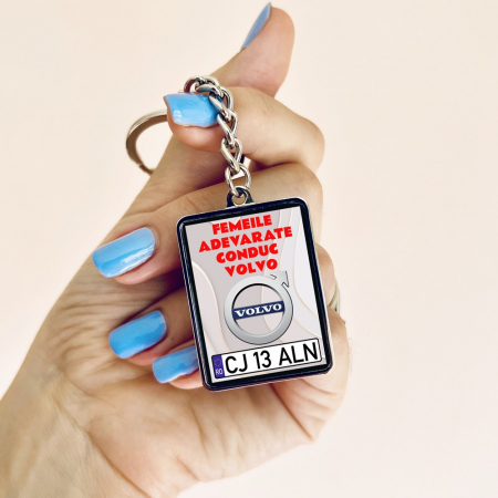 Breloc personalizat auto - Breloc VOLVO Personalizat – Femeile adevarate