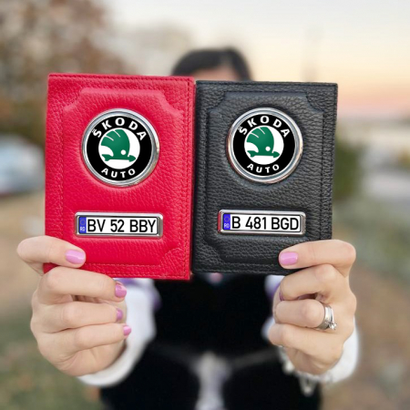 Portofel acte auto - Pachet Doua Portofele (rosu si negru) din Piele Personalizate-SKODA