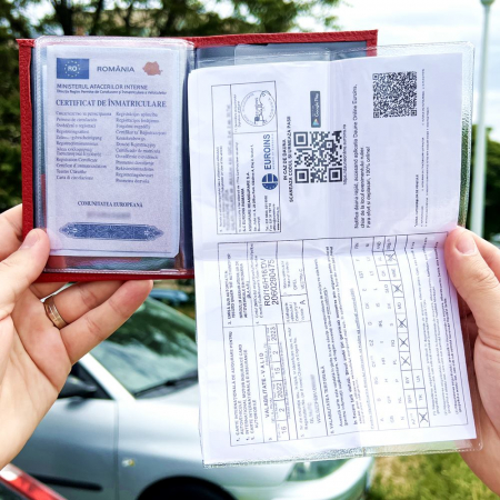 Port Acte Auto din Piele Personalizat rosu – Skoda [3]