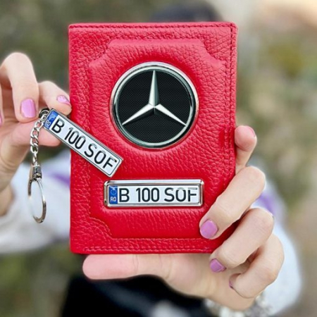 Cadouri personalizate femei - Pachet Portofel port acte rosu din piele MERCEDES si breloc