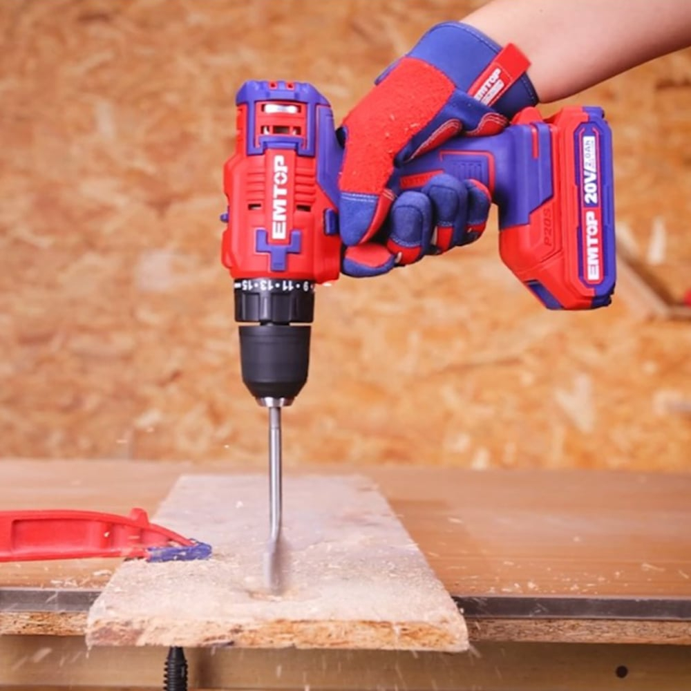 Pachet promo Fierastrau circular, unghi taiere reglabil, 185mm + Masina de gaurit si insurubat + 2 acumulatori 2.0AH + incarcator [6]