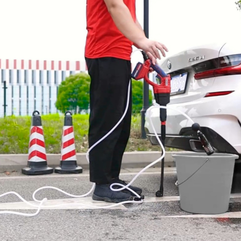 Aparat de spalat cu presiune cu 1 acumulator 4.0AH si incarcator, 24 bari, 6 capete, geanta inclusa - ELPW202501, EMTOP [9]