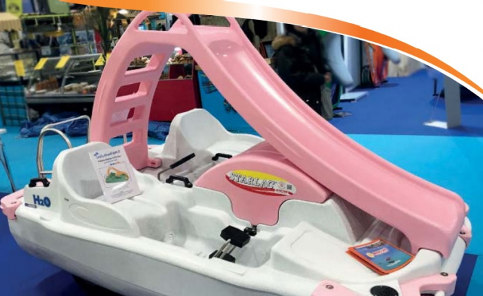 Hidrobiciclete 4 persoane fibra de polietilana lamelara H2O Smart Martini Nautiche Costruzioni [4]
