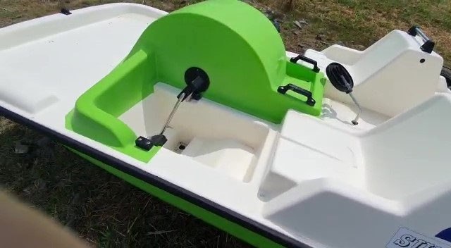Hidrobicicleta Second Hand Sunny Time 4 - 1 pentru 4 sau 5 persoane [3]