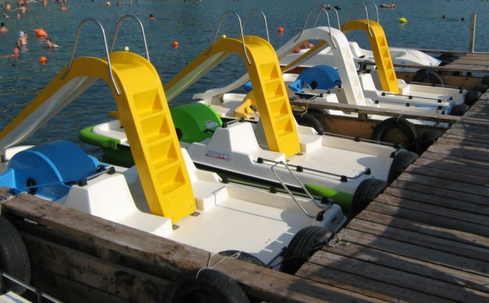 Hidrobiciclete 5 persoane fibra de sticla Sunny Time 4 Martini Nautiche Costruzioni [8]