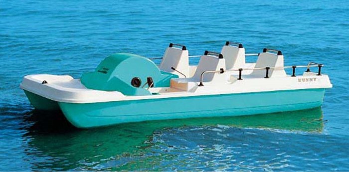 Hidrobiciclete 5 persoane fibra de sticla Sunny Time Special Martini Nautiche Costruzioni [4]