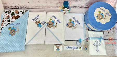 Trusou botez personalizat - 11 piese "Bebe ursuleț" - Bleu [1]
