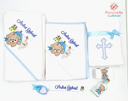 Trusou botez personalizat - 11 piese "Bebe ursuleț" - Bleu [5]