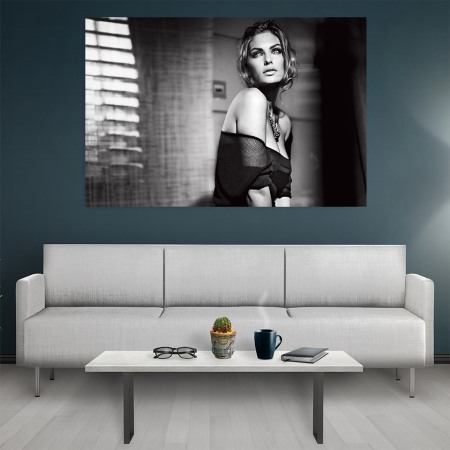 Tablou canvas Beautiful Italian Women [1]