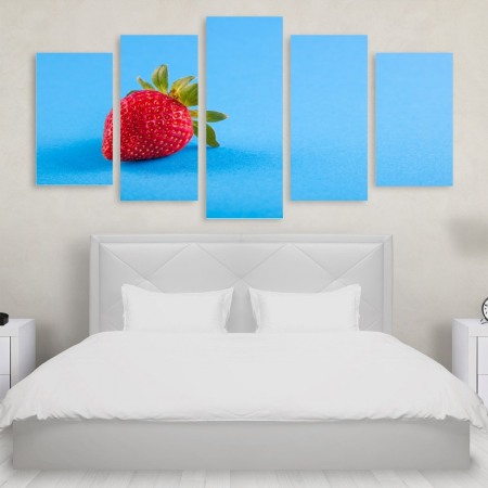 Tablou Multicanvas 5 Piese Blue Strawberry Tablouri Multicanvas - Tablou Multicanvas 5 Piese Blue Strawberry