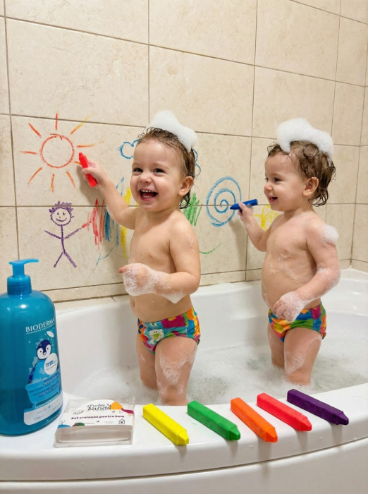 Creioane Pentru Colorat in Baie [3]