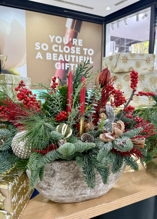 Aranjament de iarna festiv rosu cu lumanari [5]