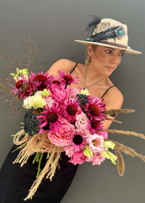 Buchet boem roz magenta romantic si delicat [5]