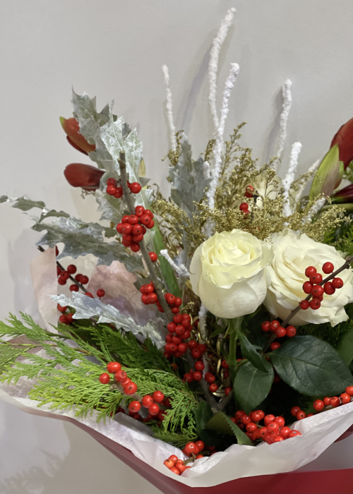 Buchet de Craciun alb rosu cu amarilis si trandafiri [2]