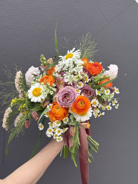 Buchet de cununie rustic din flori de camp portocaliu violet [10]