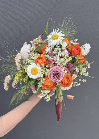 Buchet de cununie rustic din flori de camp portocaliu violet [10]