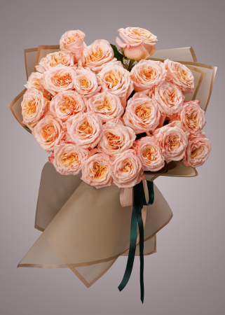 CU TRANDAFIRI - Buchet de trandafiri Peach Fuzz parfumat shimmer piersica