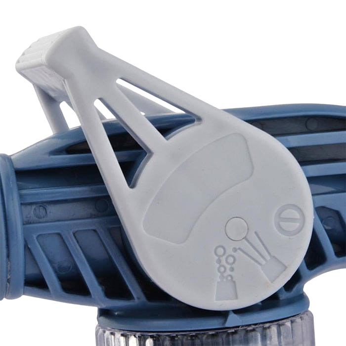 Pistol multifunctional cu recipient detergent pentru spalarea masinii [5]