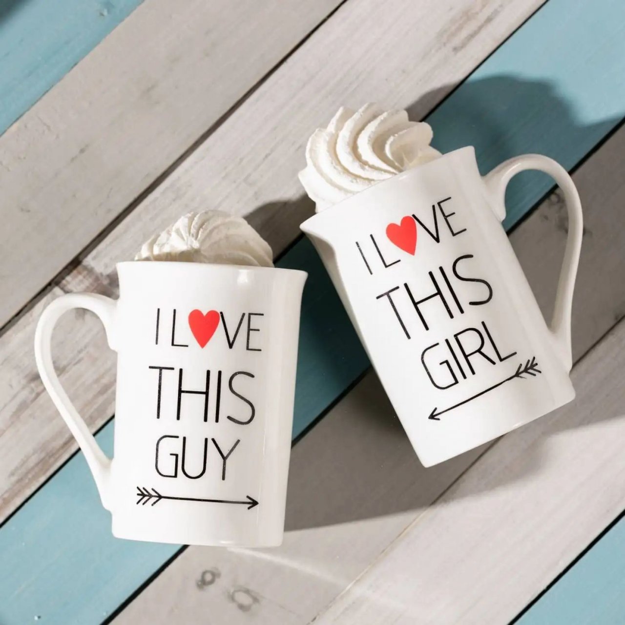 Set 2 cani “I love this girl / guy” pentru el si ea [6]