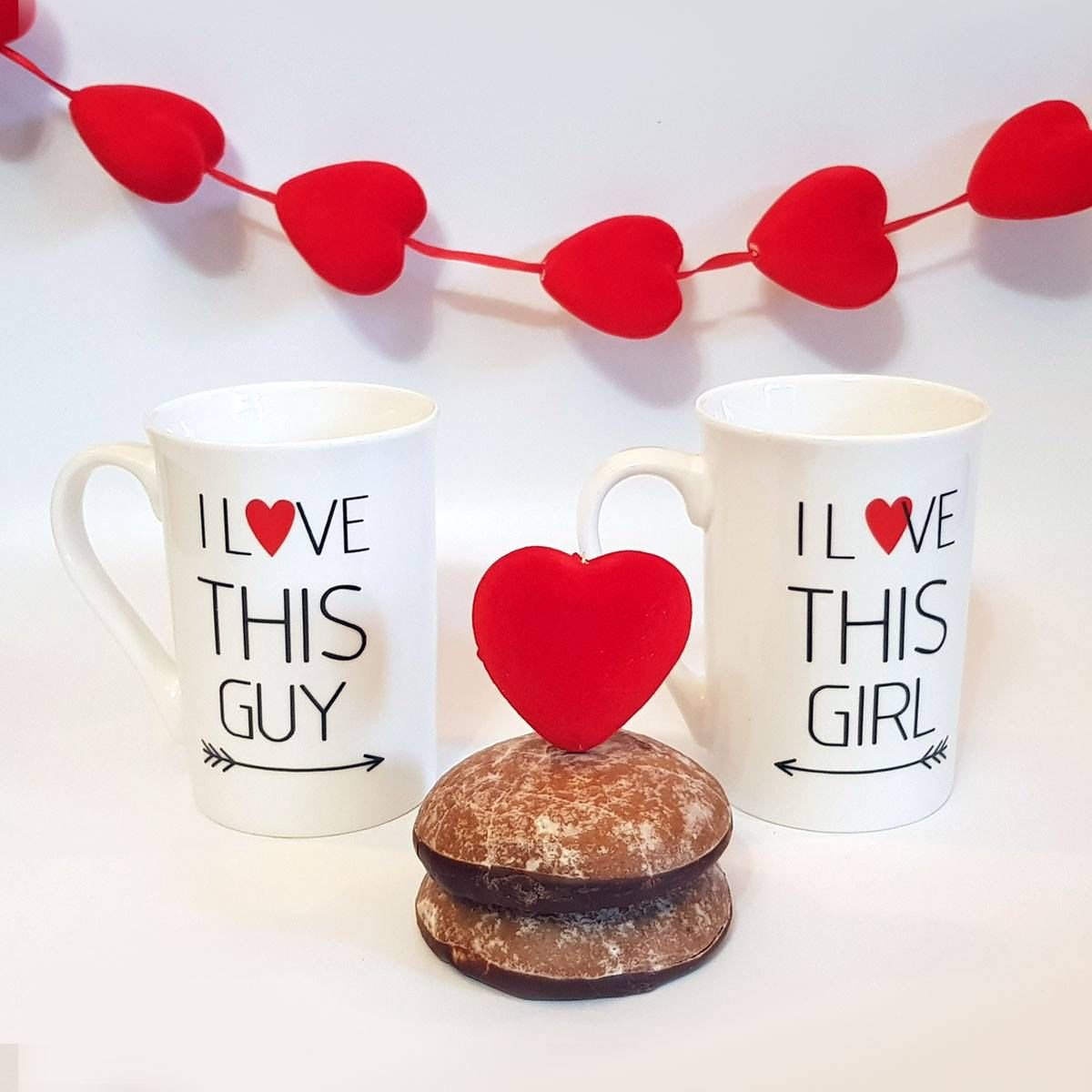 Set 2 cani “I love this girl / guy” pentru el si ea [5]