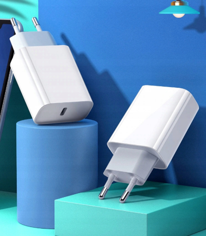 Incarcator fast charge compatibil Iphone + cablu de date USB-C - Lightning [4]