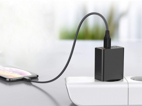 Incarcator fast charge USB 3.0 cu 4 porturi de incarcare [2]