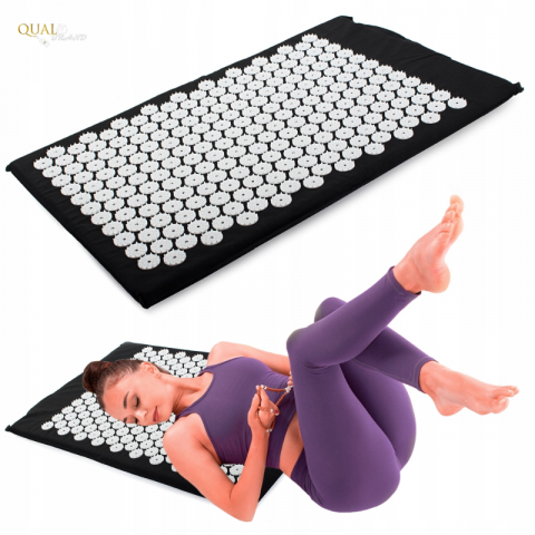 Saltele pentru masaj - Covoras Presopunctura QUAL BRAND®, Ideal Pentru Ameliorarea Durerilor de Spate, Detensionare Musculara si Relaxare, 230 de Capete de Presiune, Bumbac, 65x41 cm, Negru/Alb