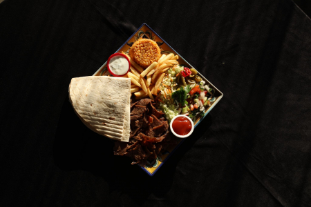 TURKISH PLATE GRILL - Kebab Vita la Farfurie