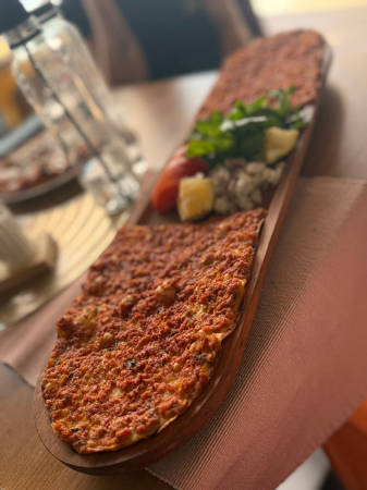 SPECIALITATI TURCESTI LA CUPTOR - LAHMACUN TURCESC 1 BUCATA