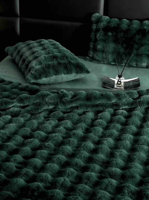 Lenjerie De Pat Pufoasa Rabbit Luxury Edition, 6 Piese, Verde Smarald [5]