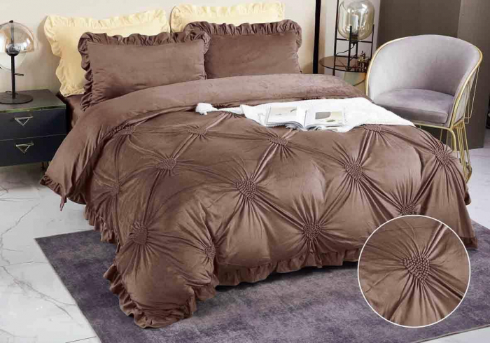 Lenjerie pat dublu, Catifea Deluxe, cu pliuri brodate, 4 piese [1]