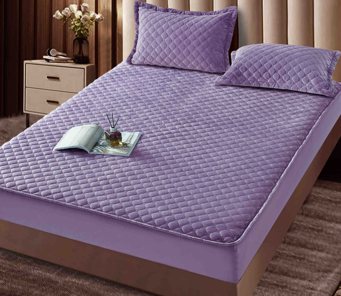 Husa Tip Topper Din Catifea 180x200 + 2 Fete De Perna [2]