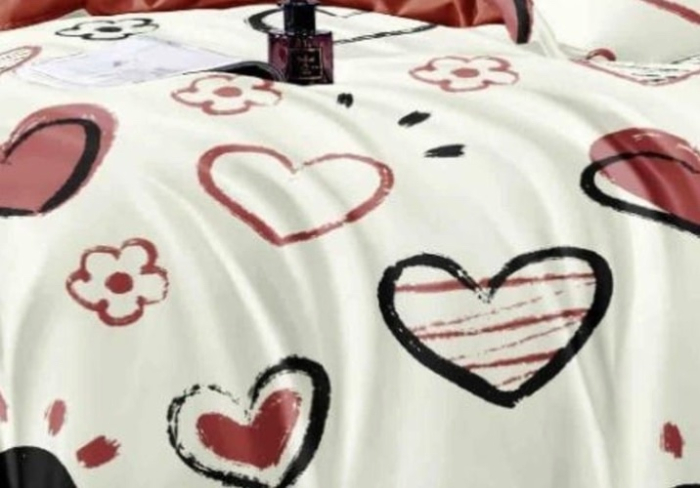 Lenjerie de Pat Bumbac Finet, Pat Dublu, 6 Piese - Crem, Inimi [3]