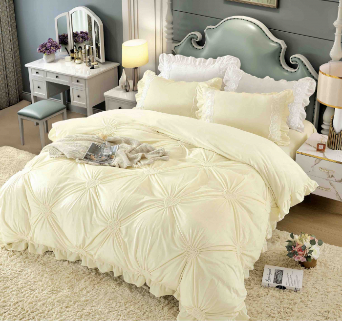 Lenjerie pat dublu, Catifea Deluxe, cu pliuri brodate, 4 piese, Crem, RL-LCJ-4 [1]