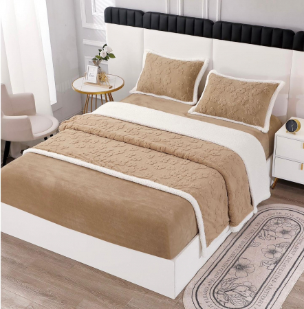 Lenjerii cocolino cu blanita - Lenjerie De Pat Cocolino cu Blanita, 4 piese, Tip Tricotata, cu Elastic - Maro