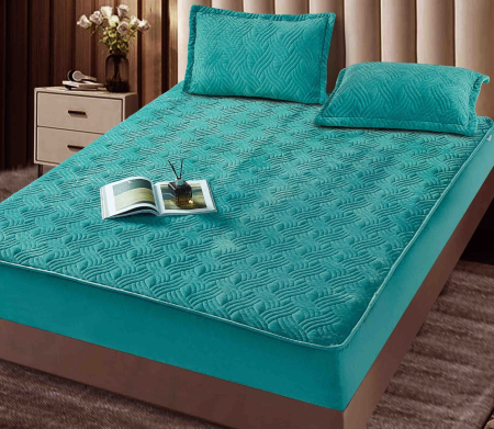 Husa Tip Topper Din Catifea 180x200 + 2 Fete De Perna [1]