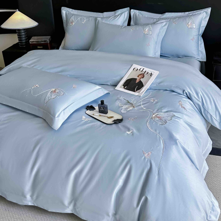 Lenjerii Deluxe cu Broderie 100% Bumbac Satinat - Lenjerie de pat Deluxe, 100% Bumbac Satinat, cu broderie, 4 piese