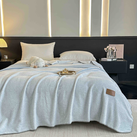 Paturi Cocolino cu Textura Tip Casmir - Pătură Cocolino Ultra Soft – Textura de Cașmir, 200x230cm, cu geanta de depozitare
