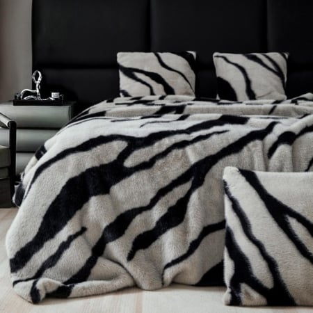 Paturi cu Blana Nurca - Patura Blana Artificiala de Nurca cu Fermoar, Pat Dublu, cu 2 Fete de Perna - Gri, Zebra