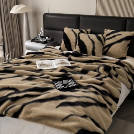 Paturi cu Blana Nurca - Patura Blana Artificiala de Nurca cu Fermoar, Pat Dublu, cu 2 Fete de Perna - Maro, Animal Print