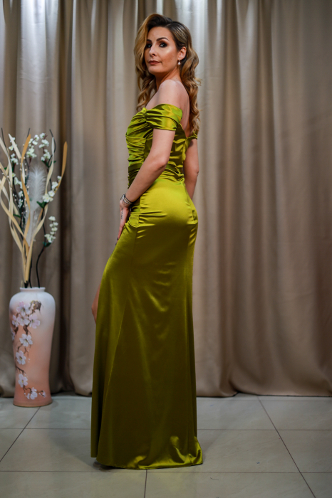 Rochie  lungă elegantă verde fistic [2]