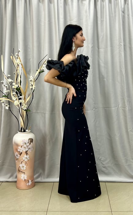 Rochie Elegantă Lungă Negră cu Umeri din Voal Perlată [3]