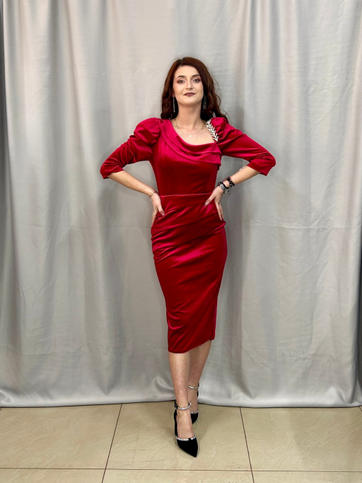 Rochie Elegantă Medie Roșie Catifea [3]