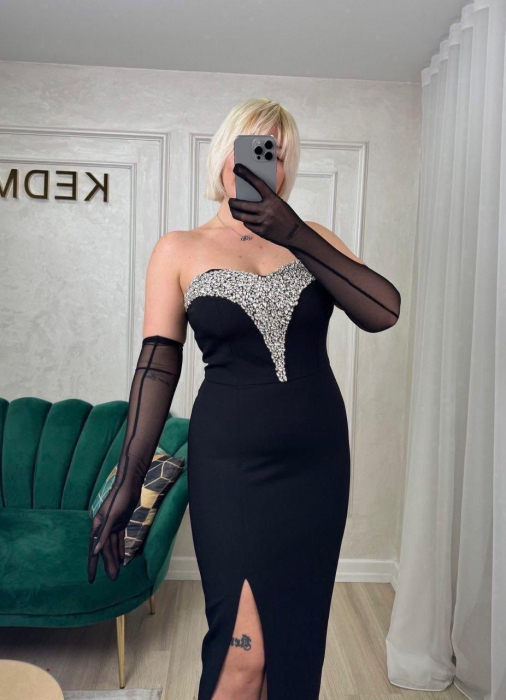 Rochie Elegantă Neagră cu Aplicații Strălucitoare [5]