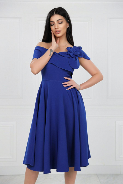 Rochie Midi Elegantă Cloș Albastă Decolteu Umeri [4]
