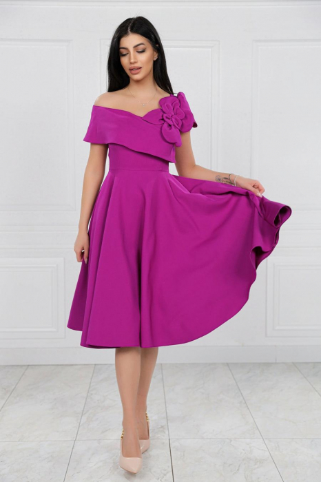 Rochie Midi Elegantă Cloș Magenta Decolteu Umeri [6]