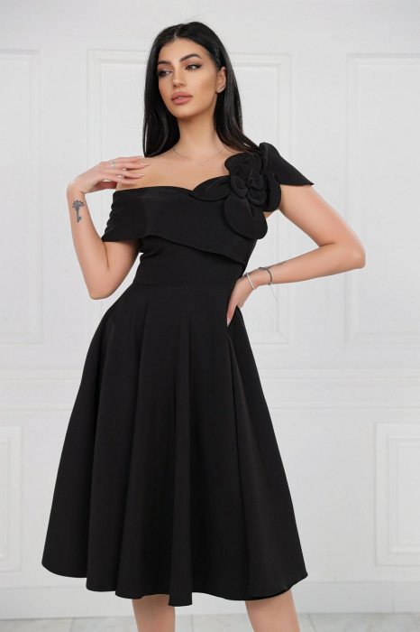 Rochie Midi Elegantă Cloș Negru Decolteu Umeri [3]