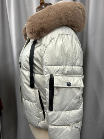 Geacă scurtă BEJ cu guler detașabil [1]